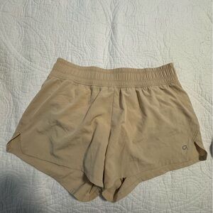 Gap mid rise active shorts